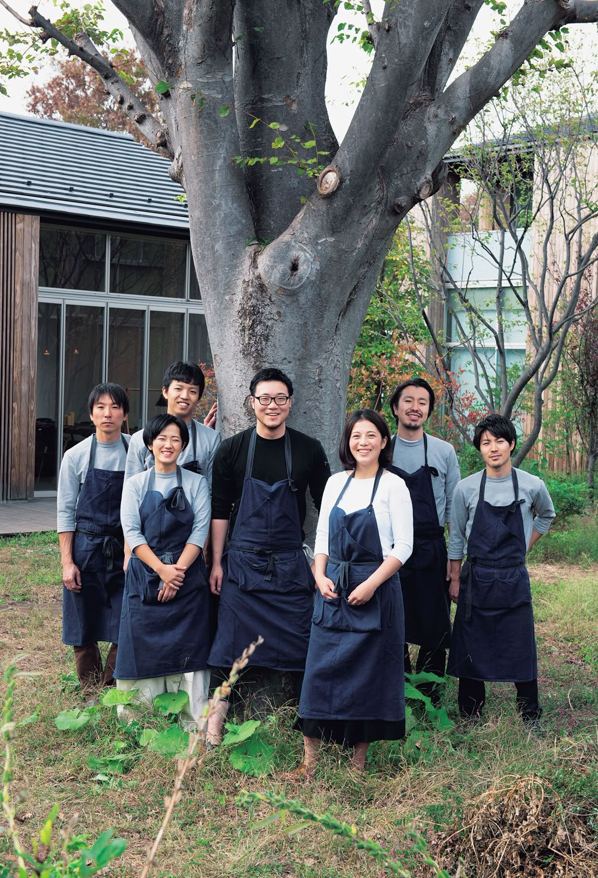 dong phuc quan cafe 11